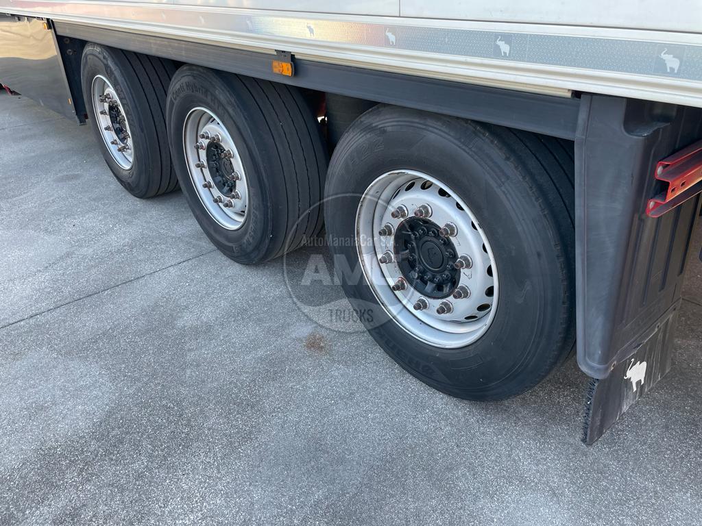 SEMI-REBOQUE SCHMITZ SCB-S3B 3 EIXOS 2016 ATP ATÉ 10/2028