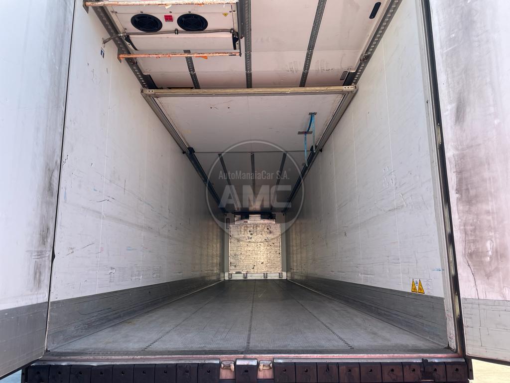 SEMI-REBOQUE SCHMITZ SCB-S3B 3 EIXOS 2016 ATP ATÉ 10/2028