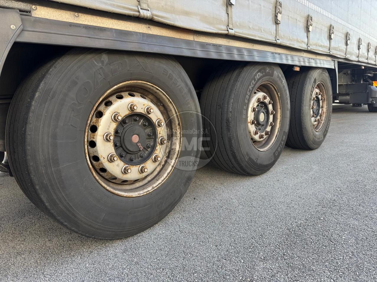 SEMI-REBOQUE KRONE SD 3 EIXOS TETO DE ELEVAR NACIONAL