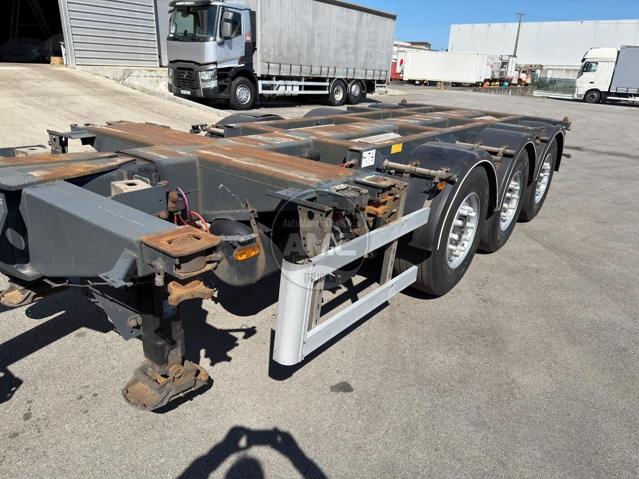 SEMI-REBOQUE PACTON 3 EIXOS EXTENSÍVEL CONTENTORES: 2X20 / 1X40 / 1X45