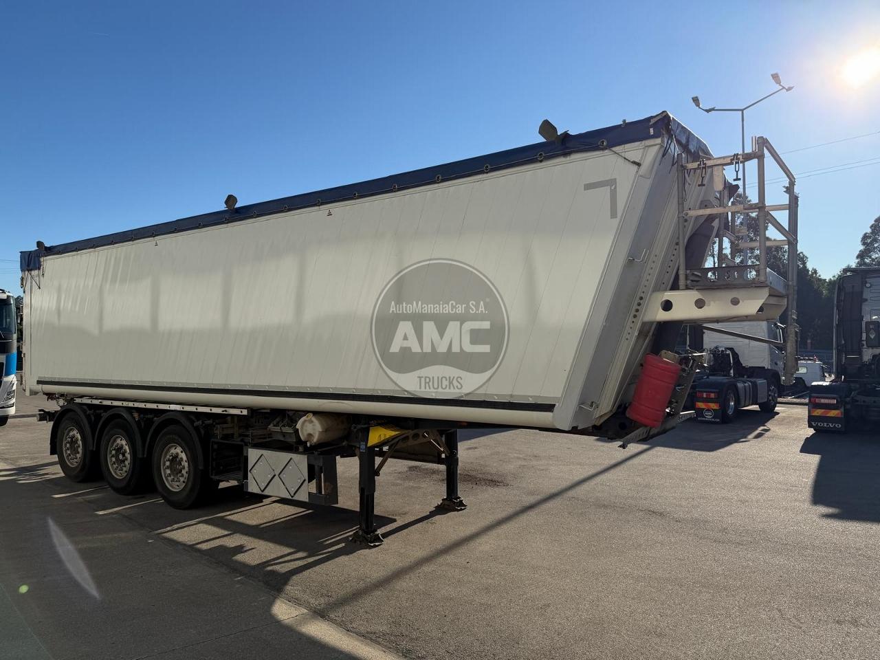 SCHMITZ SCB S3D  52m3  BASCULANTE / CEREALÍFERA ALUMÍNIO 2022