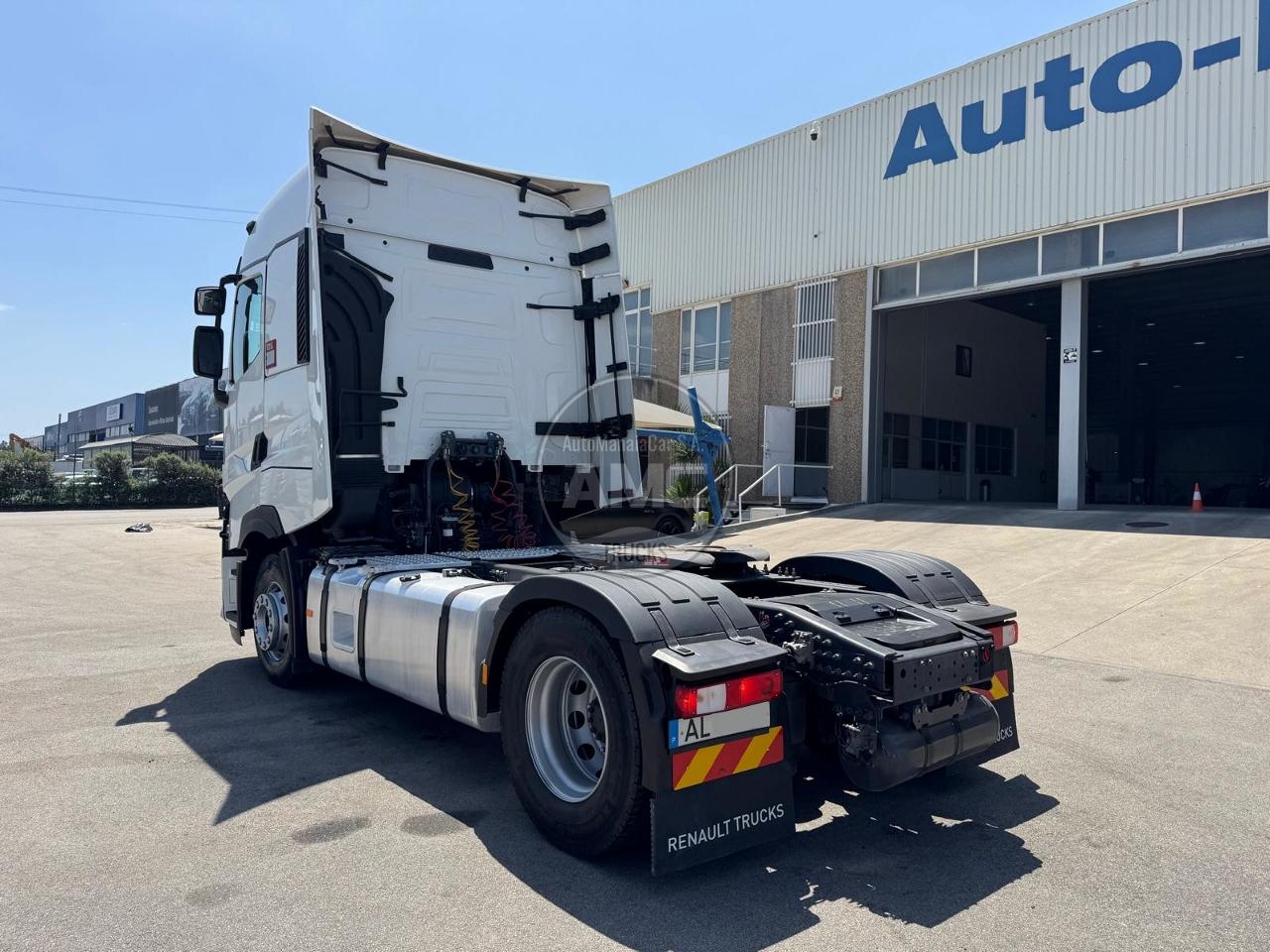 TRATOR RENAULT T480 HIGH CAB EURO6 4X2 11/2021 RETARDER NACIONAL