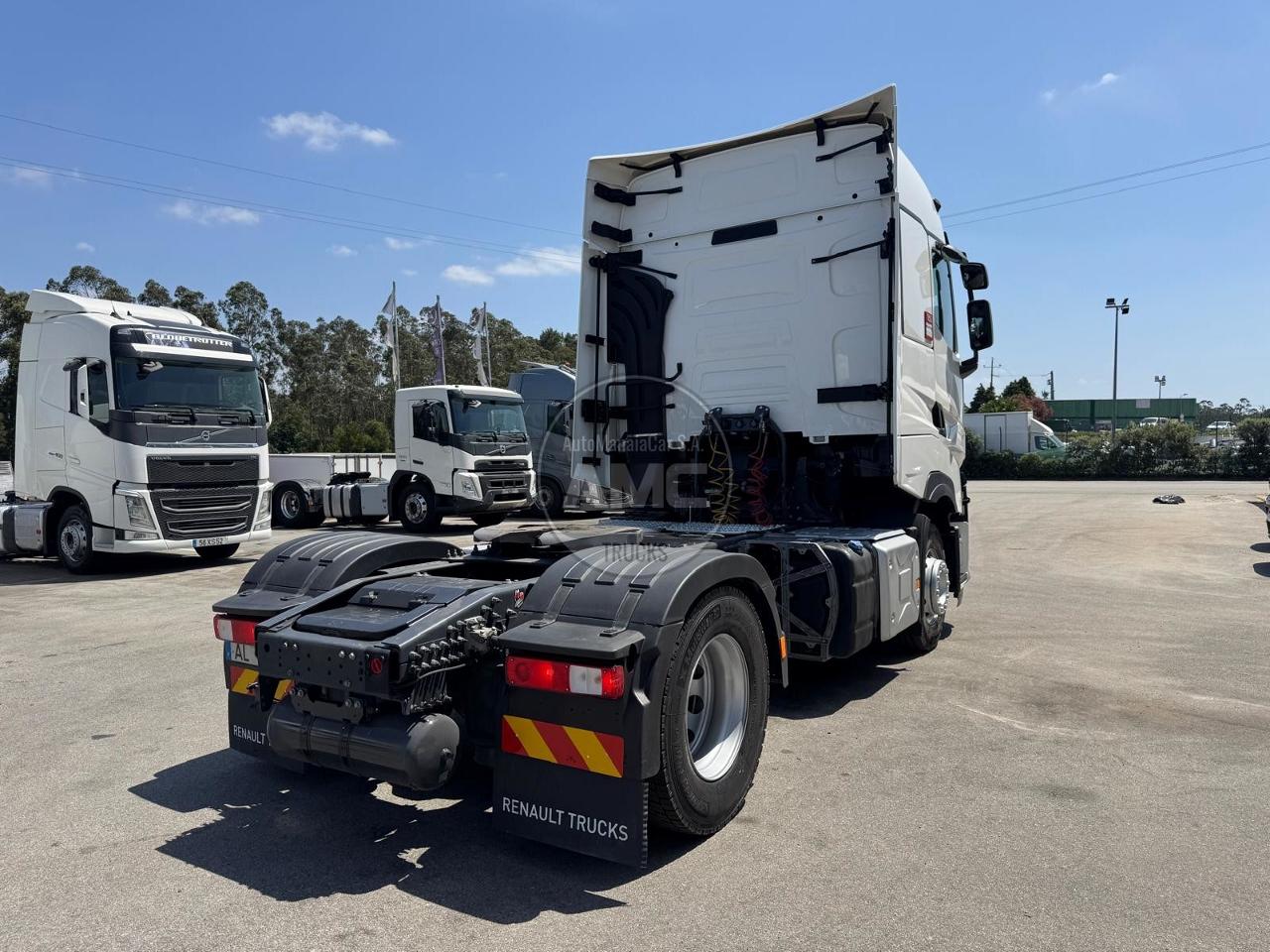 TRATOR RENAULT T480 HIGH CAB EURO6 4X2 11/2021 RETARDER NACIONAL