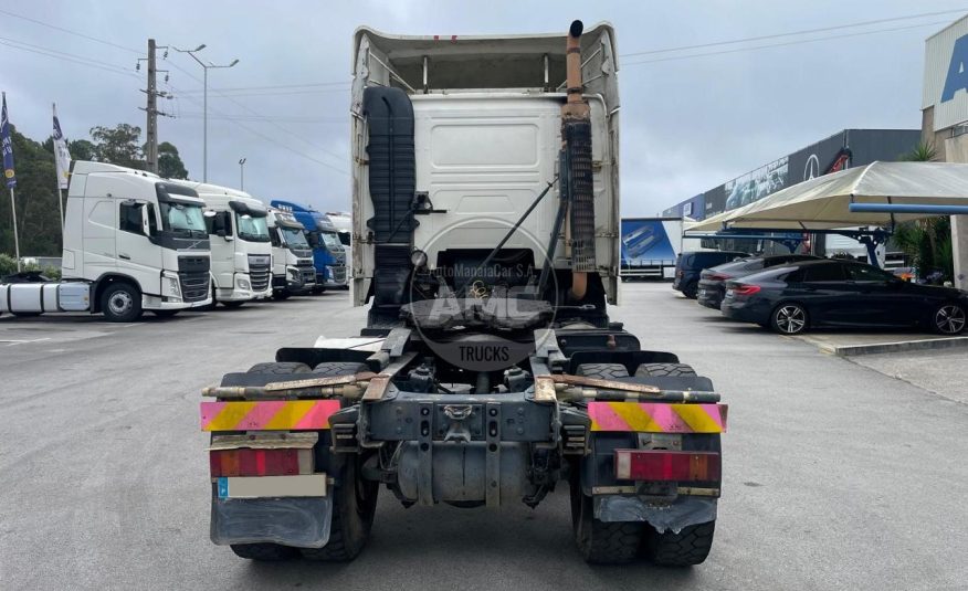 TRATOR VOLVO FH12 420 4X2 CAB. BAIXA KIT HIDRÁULICO E REDUÇÃO