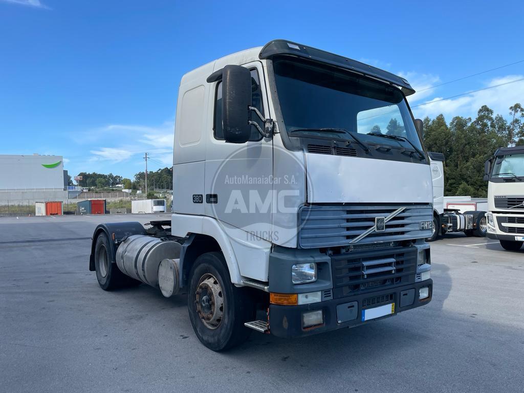 VOLVO FH12 380 4X2 CABINE BAIXA COM KIT HIDRÁULICO