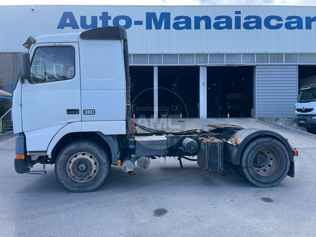 VOLVO FH12 380 4X2 CABINE BAIXA COM KIT HIDRÁULICO