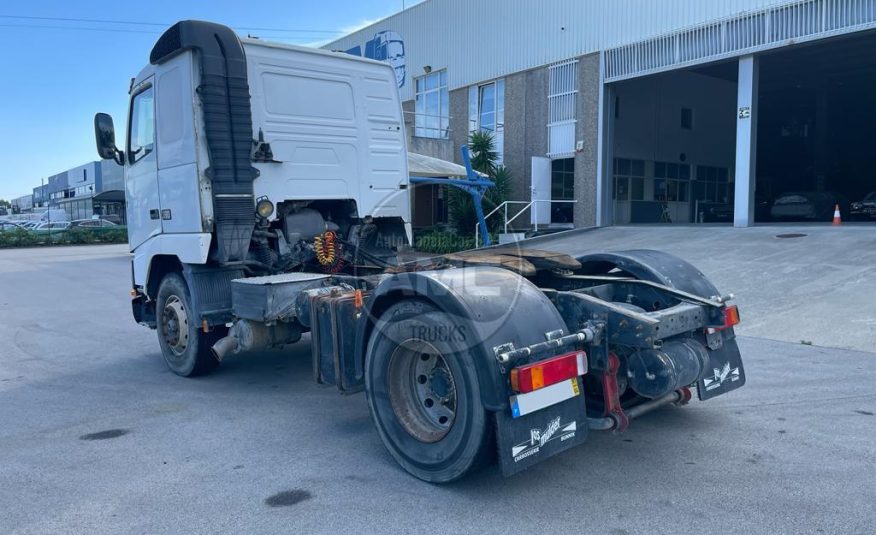 VOLVO FH12 380 4X2 CABINE BAIXA COM KIT HIDRÁULICO