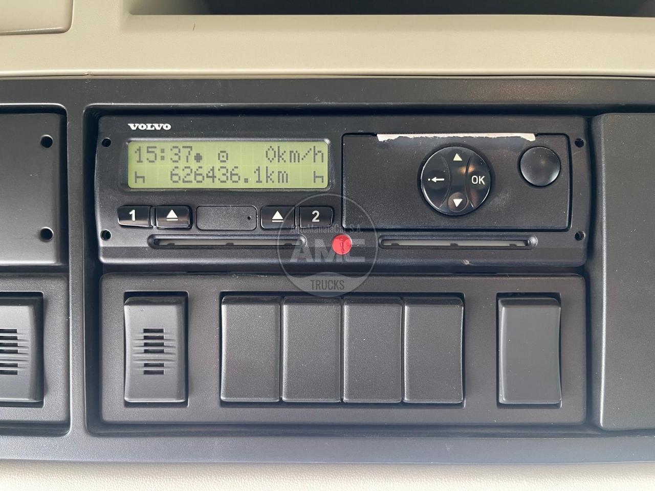 VOLVO FH13 460 EURO6 4X2 CABINE BAIXA KIT HIDRÁULICO 2017