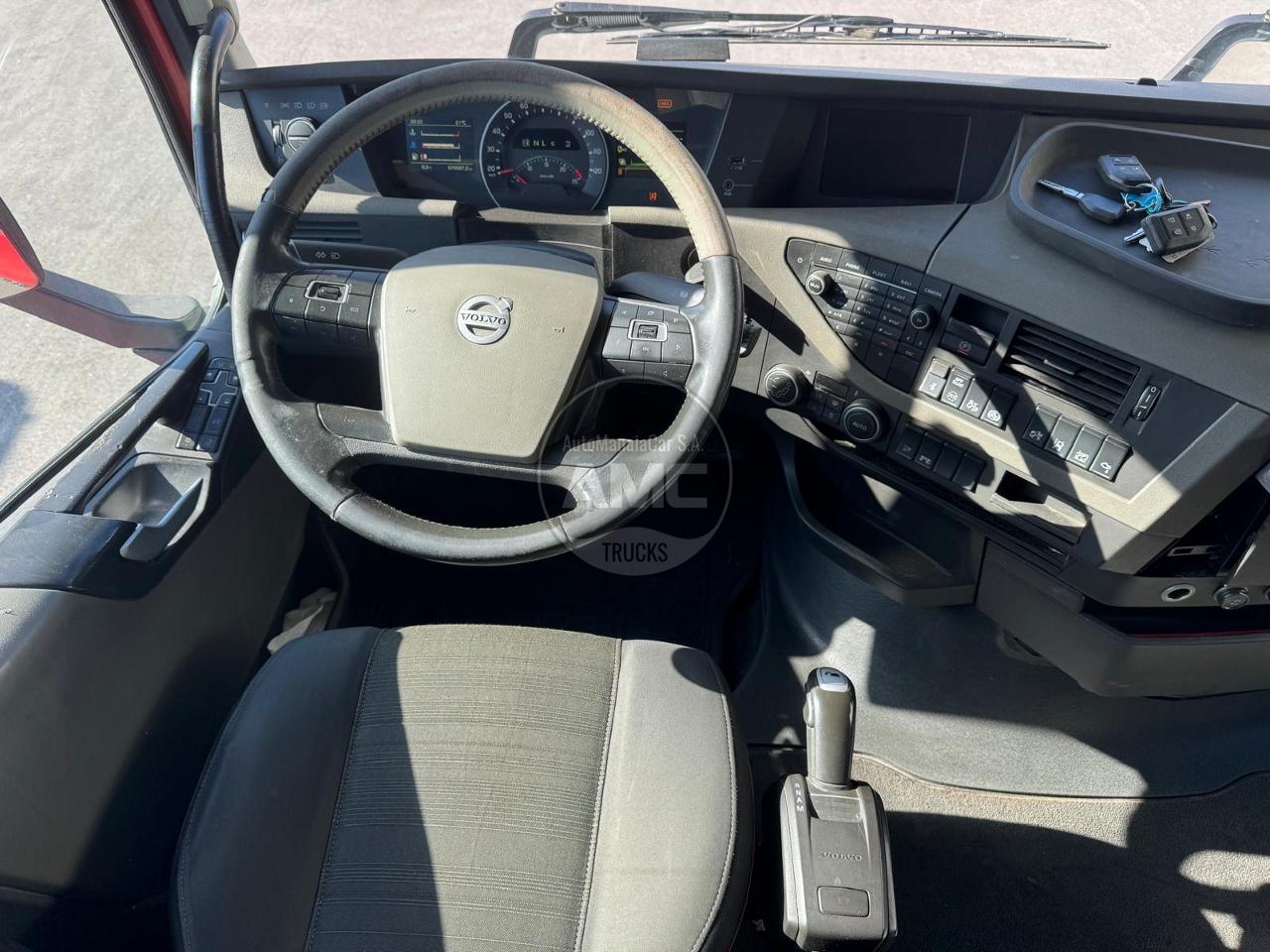 TRATOR VOLVO FH13 500 EURO6 4X2 CAB. BAIXA KIT HIDRÁULICO – 2 UNIDS