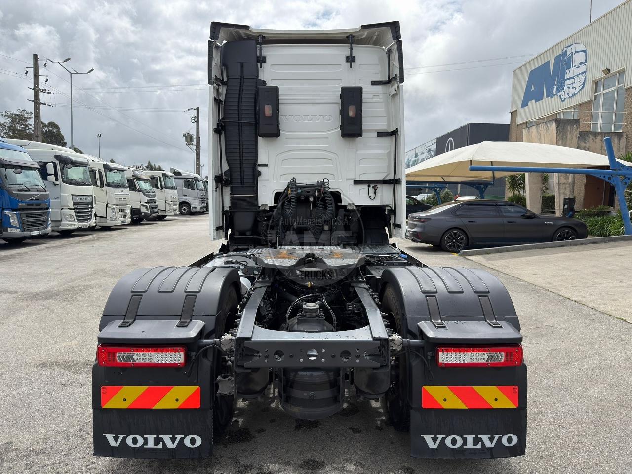 TRATOR VOLVO FH5 500 I-SAVE GLOBETROTTER 4X2 RETARDER FULL ADR (NOVO MODELO)