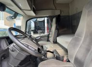 TRATOR VOLVO FH13 540 GLOBETROTTER 4X2 RETARDER COM TV