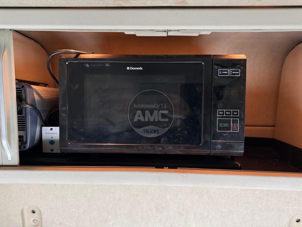 TRATOR VOLVO FH13 540 GLOBETROTTER 4X2 RETARDER COM TV