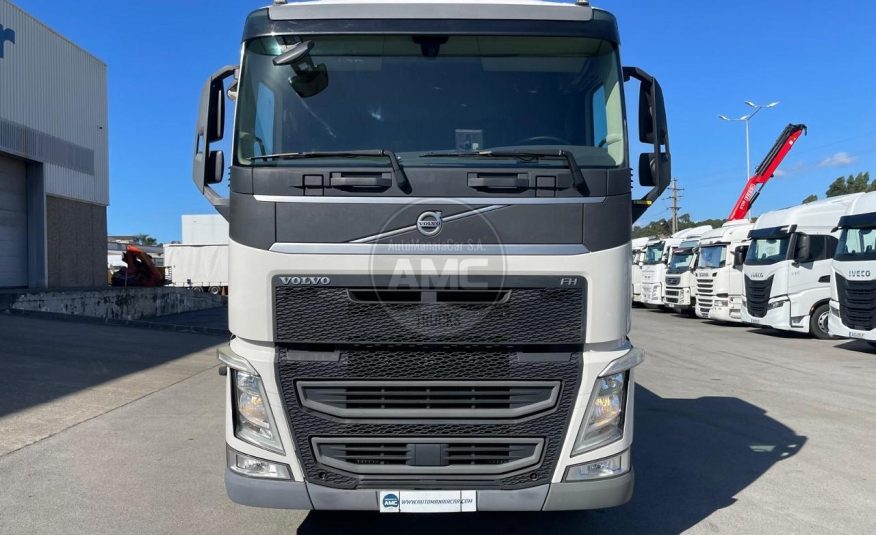 VOLVO FH13 420 EURO6 6X2 07/2016 CAB BAIXA RETARDER 7.30 X 2.50 X 0.80