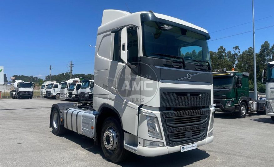 VOLVO FH13 500 EURO6 4X2 CABINE BAIXA KIT HIDRÁULICO 2018