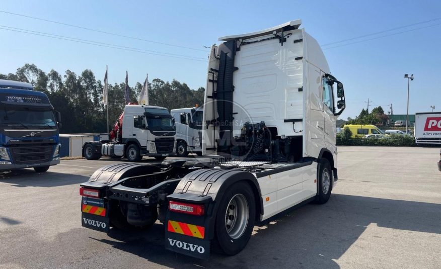 VOLVO FH13 460 GLOBETROTTER XL EURO6 4X2 09/2021 RETARDER NOVO MODELO