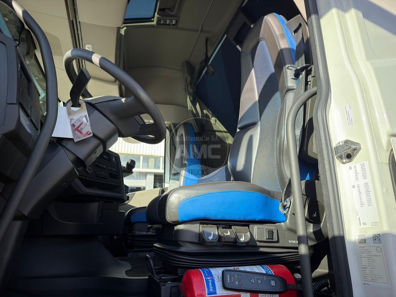 TRATOR VOLVO FH5 460 I-SAVE GLOBETROTTER 4X2 RETARDER “NOVO MODELO”