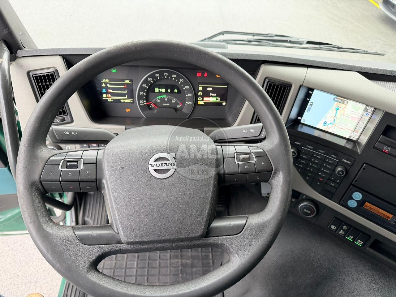 VOLVO FM11 410 EURO6 6X2 CORTINAS 11/2018 COM HISTÓRICO MANUTENÇÃO NA MARCA