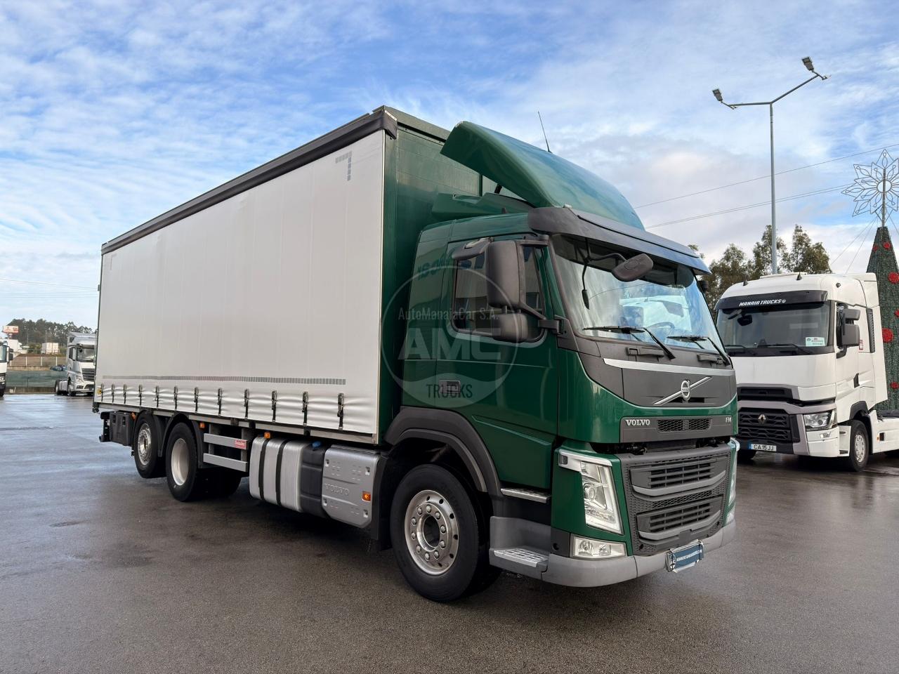 VOLVO FM11 410 EURO6 6X2 CORTINAS 11/2018 COM HISTÓRICO MANUTENÇÃO NA MARCA
