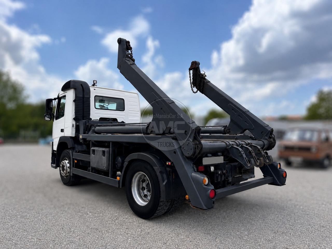 VOLVO FM11 450 MULTIBENNE 4X2 CABINE BAIXA 2016