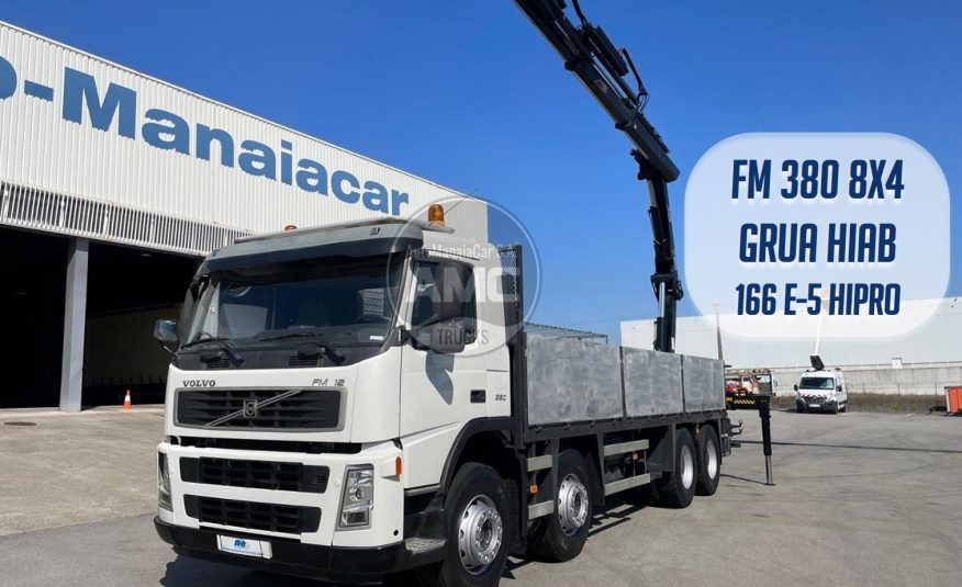 VOLVO FM12 380 8X4 COM GRUA HIAB 166 E-5 HIPRO