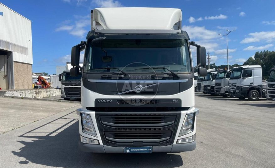 VOLVO FM13 460 EURO6 6X2 PLATAFORMA 3000 kg 08/2017