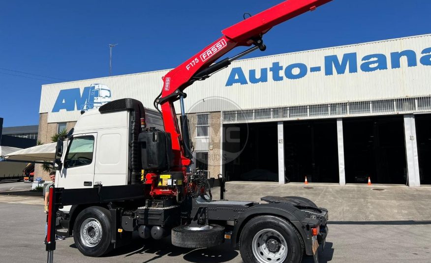 TRATOR VOLVO FM13 460 4X2 RETARDER COM GRUA FASSI