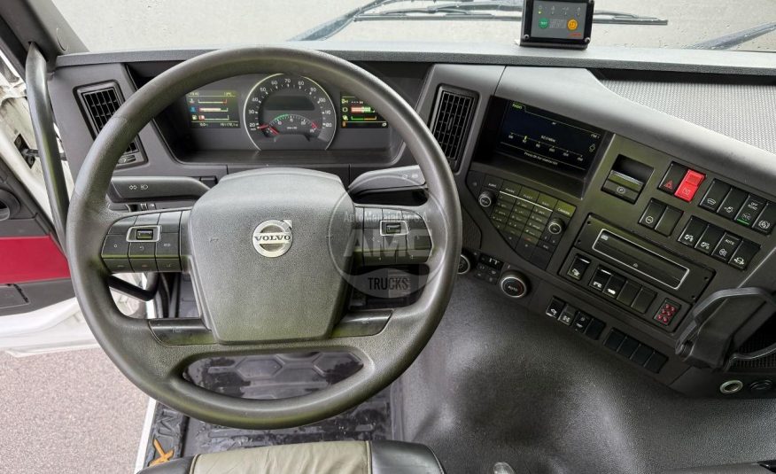 VOLVO FMX13 540 E6 8X4 BASCULANTE 2017 161.000 KM