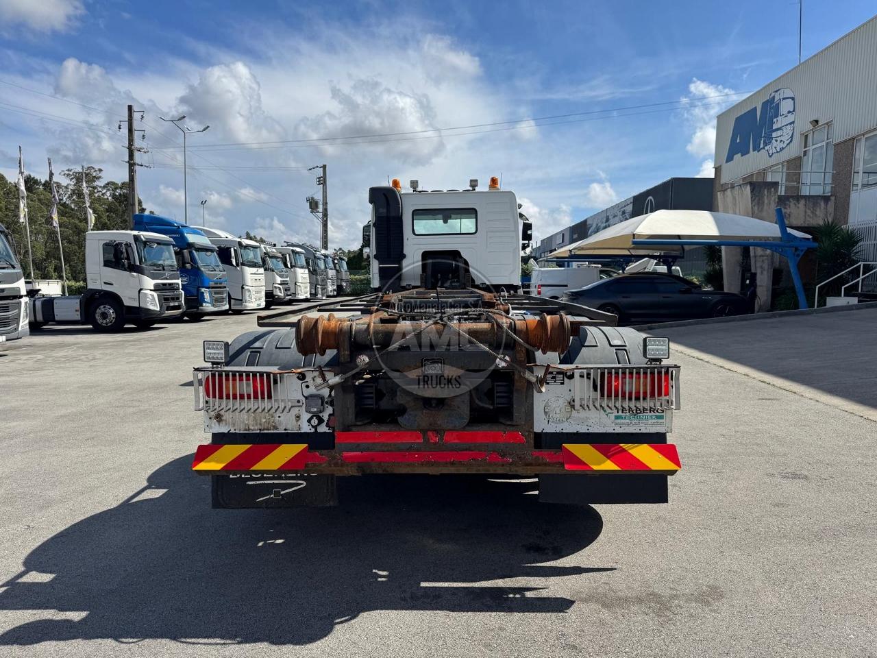 VOLVO FMX13 500 EURO6 6X2 2018 SISTEMA DE CABOS PORTA CONTENTORES CAP: 25 TON