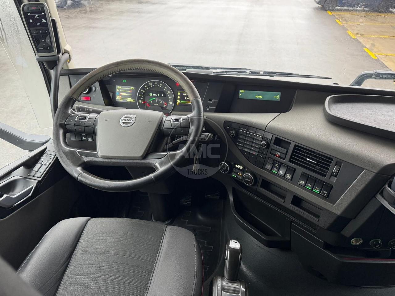 TRATOR VOLVO FH13 540 EURO6 4X2 RETARDER KIT HIDRÁULICO CAB. BAIXA