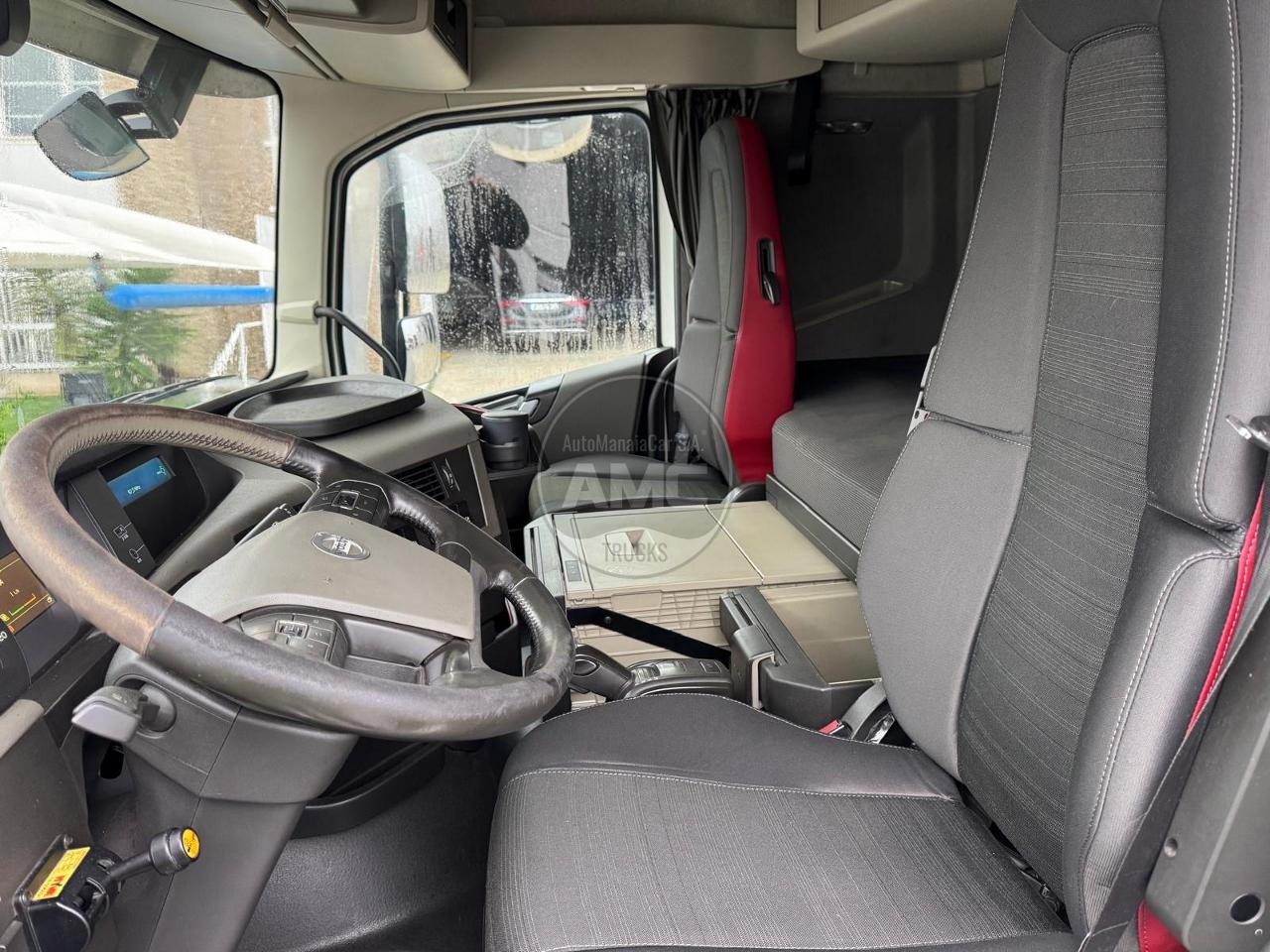 TRATOR VOLVO FH13 540 EURO6 4X2 RETARDER KIT HIDRÁULICO CAB. BAIXA